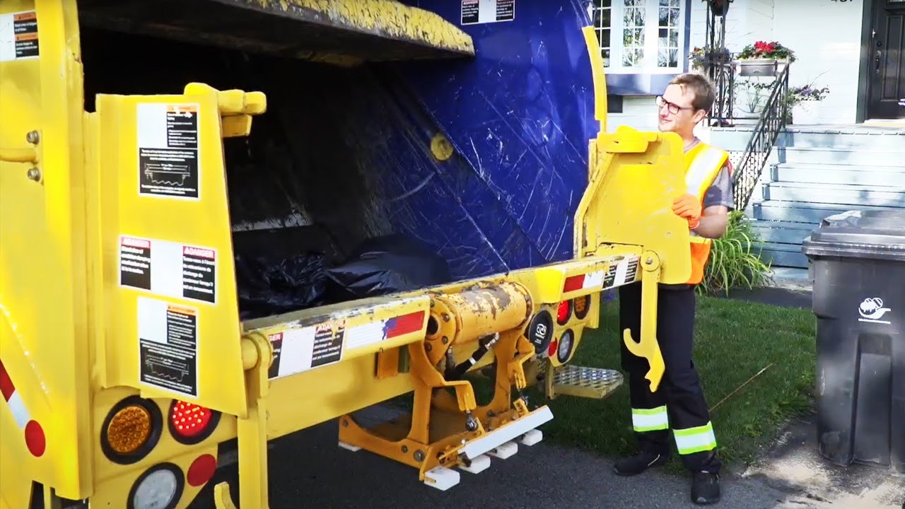 Prévention pour les aide-éboueurs, éboueuses : Le cycle de compaction
