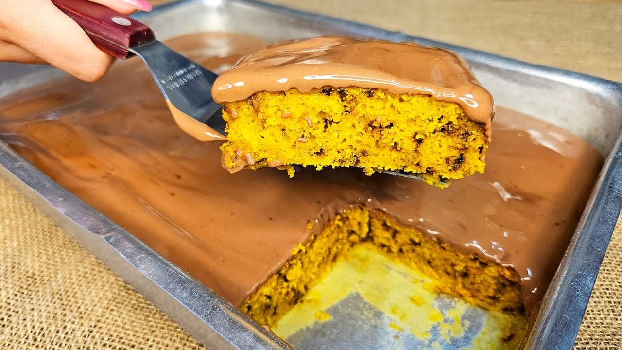 BOLO DE CENOURA FORMIGUEIRO FOFINHO COM COBERTURA CREMOSA!!