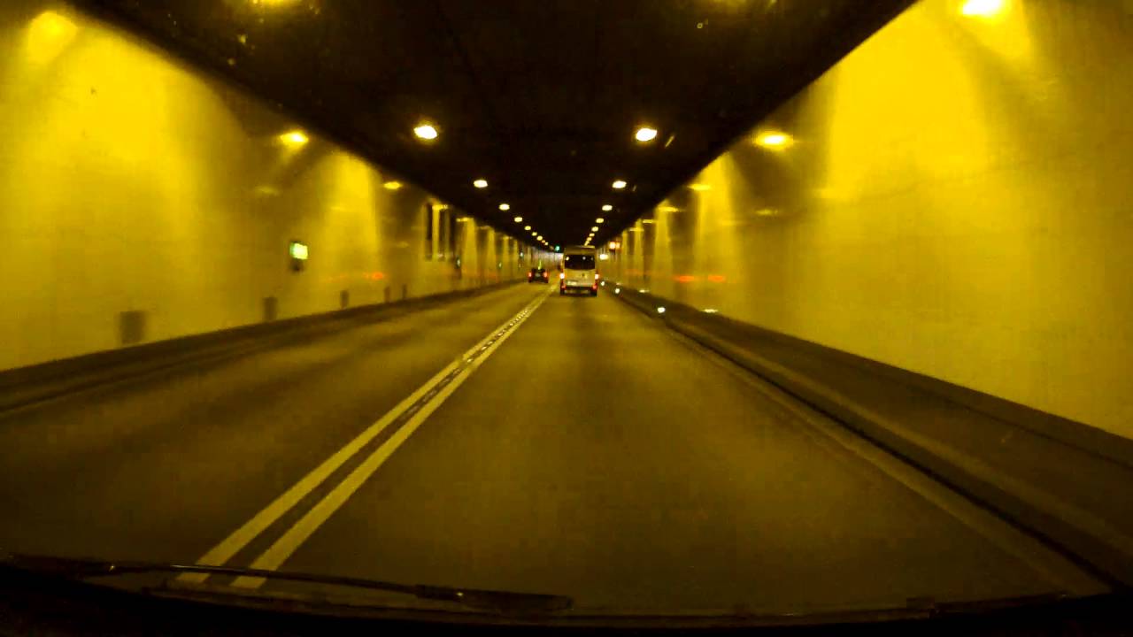 A7 Hamburg: Fahrt durch den neuen Elbtunnel Richtung Süden
