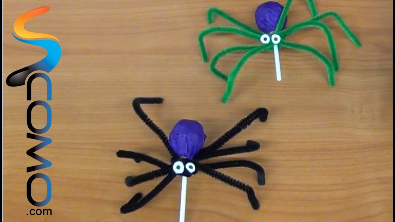 Arañas con chupa-chups para Halloween