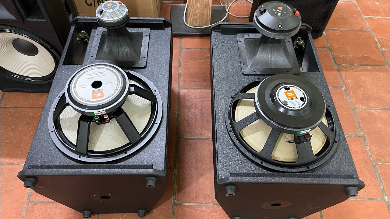 🛑 Giới Thiệu chi tiết báo giá 2 cấu hình JBL 715 cho các bác