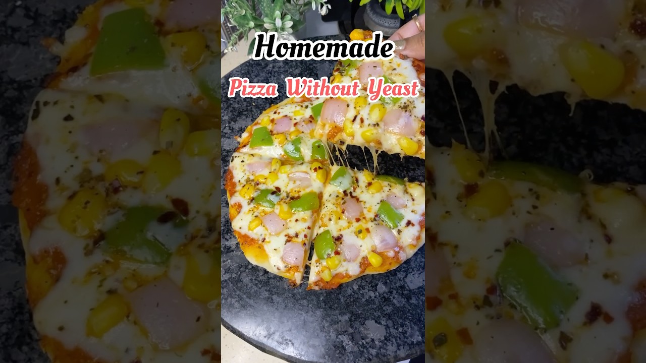 Homemade Pizza without yeast | Pizza recipe | Pan pizza #viral #shorts #pizza