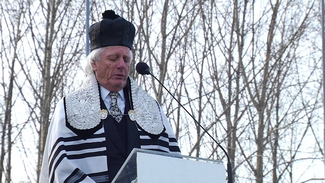 Shimon Farkas Chants Eil Malei Rachamim for Holocaust Victims - 2013 March of the Living Ceremony