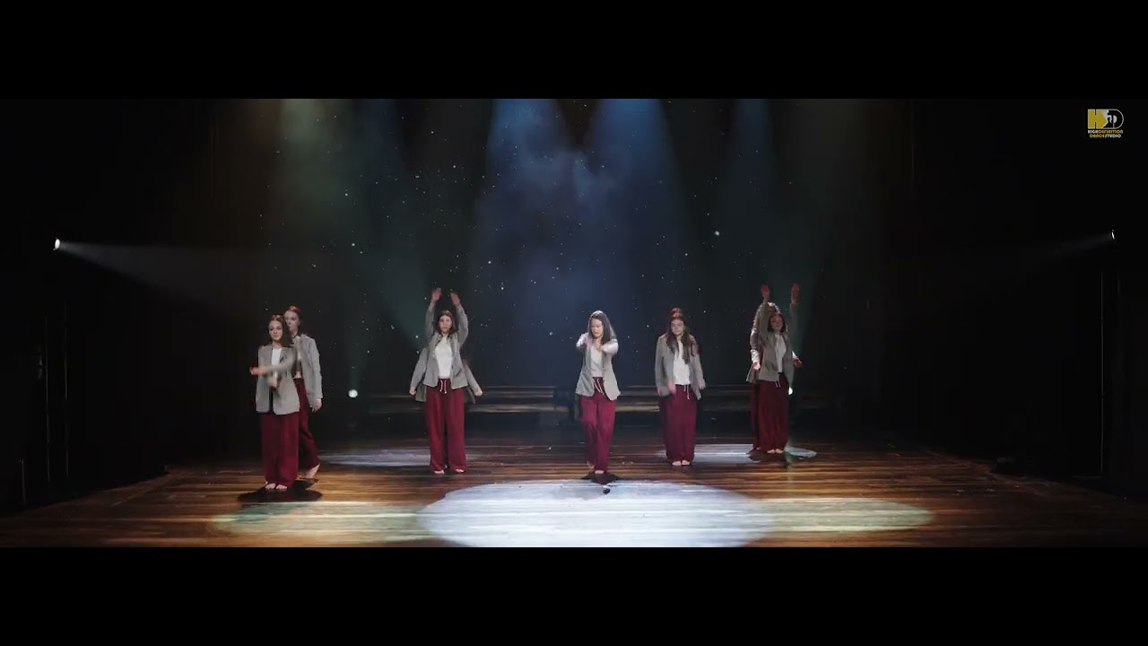 Koncert Mikołajkowy High Definition Dance Studio 2025 #22 Modern (Open)