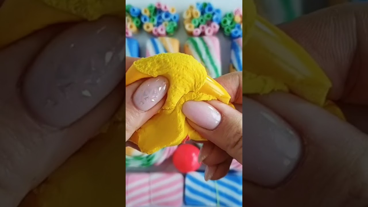 ☁️cracking clay☁️ 
