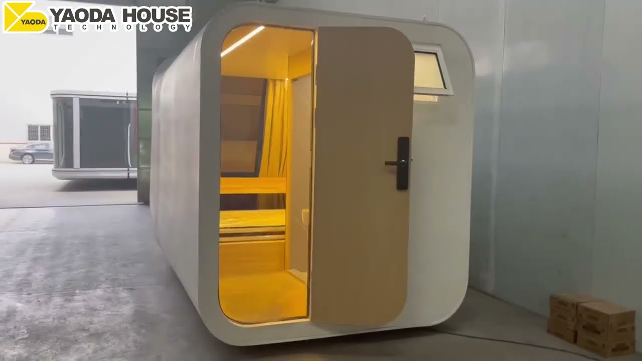 Mini space capsule house