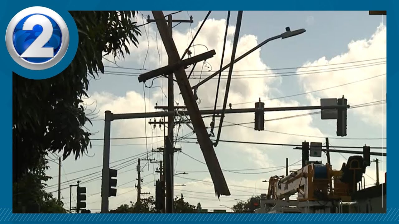 Downed telephone pole closes street on Waialae Avenue for hours