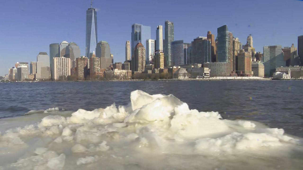 Huge Chunks Of Ice Cover New York's Hudson River