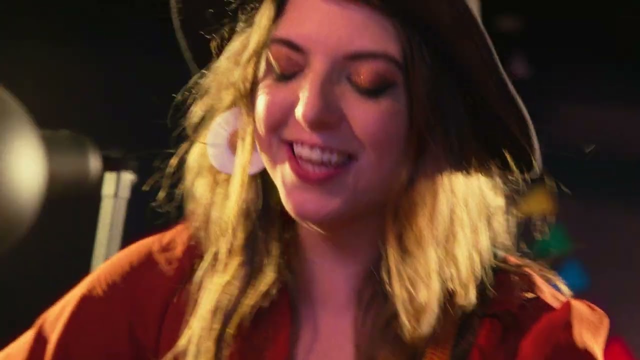 Big Bang Love - Official Video - by @DaisyChuteOfficial @edbluntmusic @HollieRogers
