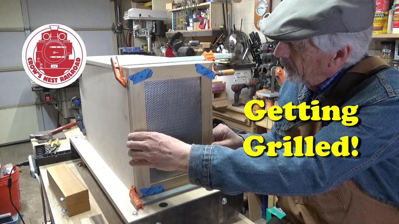 Сборка локомотива, часть 10 — установка решетки и вентиляционных отверстий.