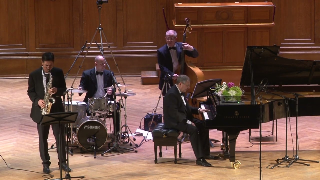 Caravan by H.Tizol (Gregory Fine Trio& Boris Kurganov& Sergey Golovnja)