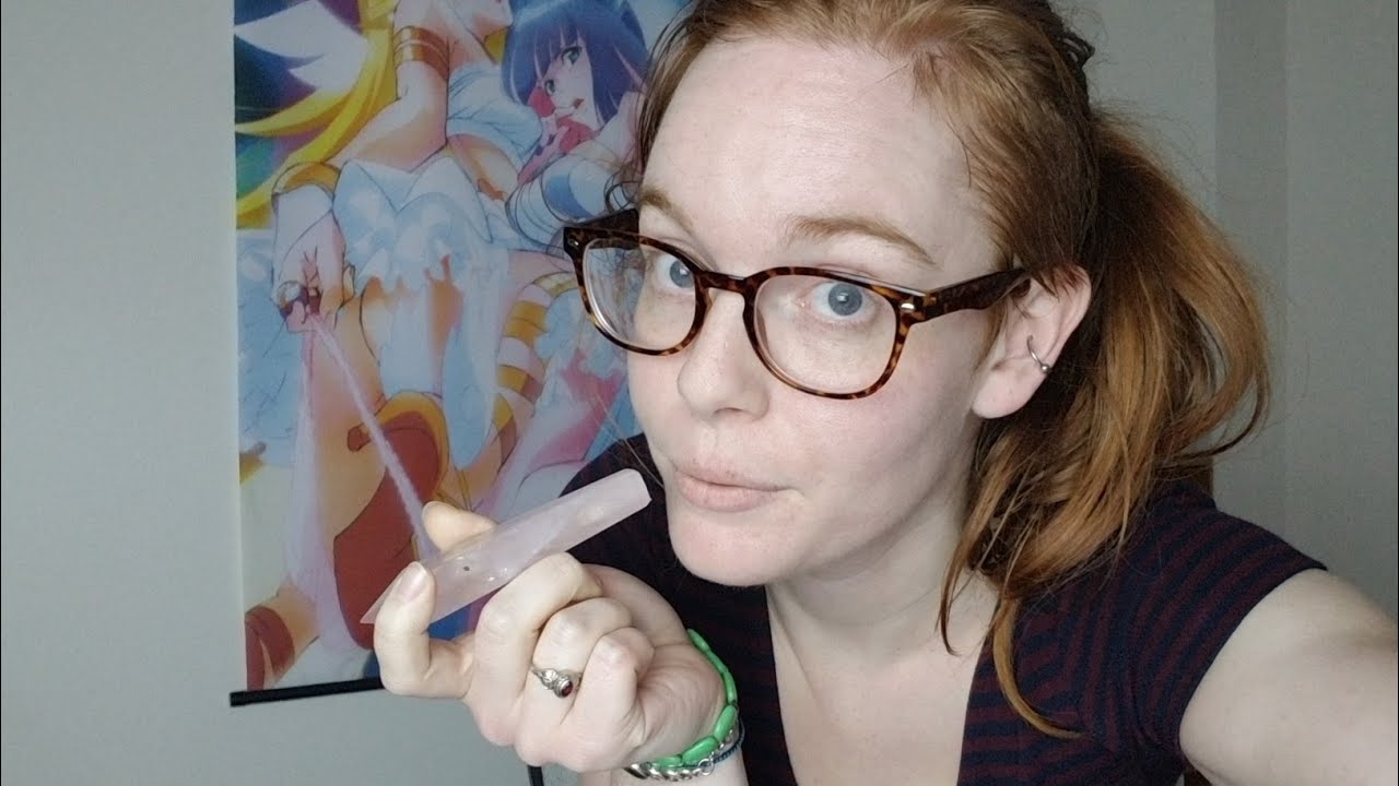 Unboxing: Rose Quartz Crystal Smoking Pipe