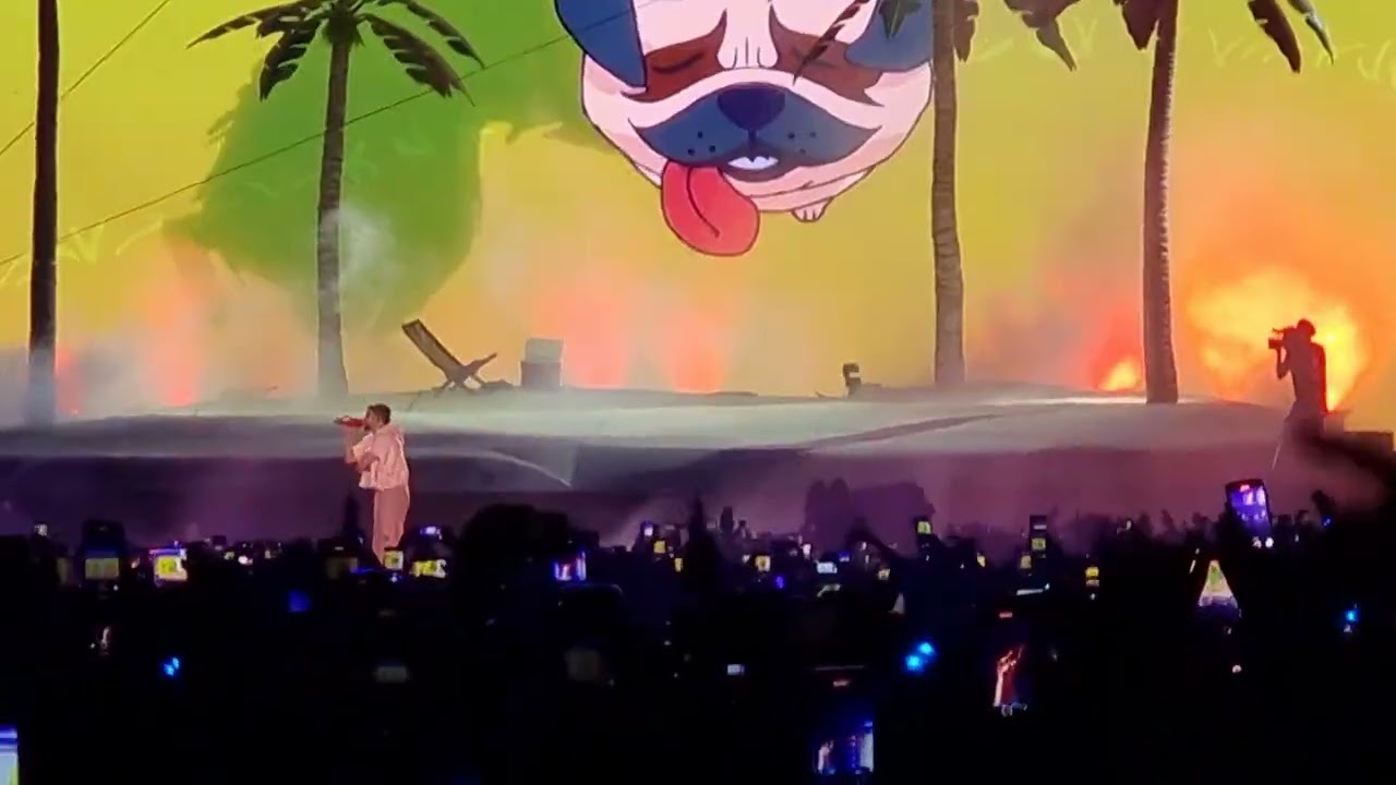 Bad Bunny- Yonaguni (Santiago de Chile 29 de Octubre 2022)