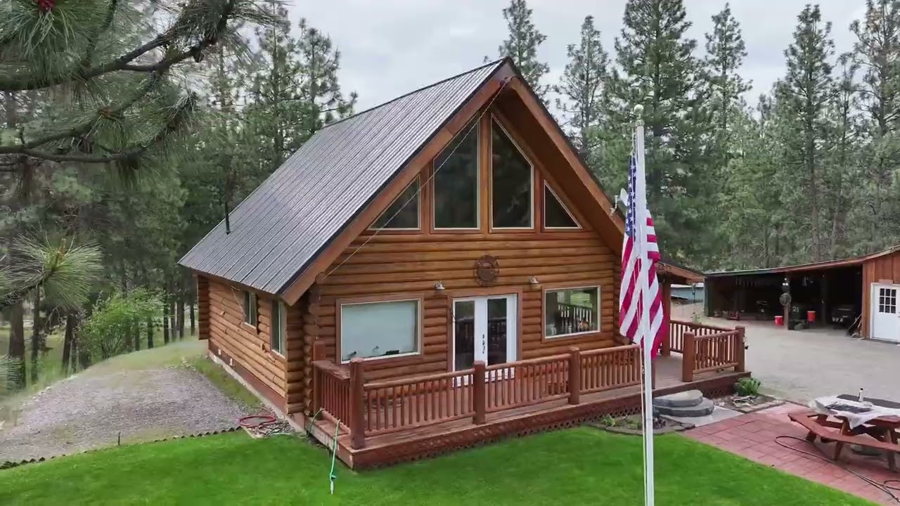 21 Oakes Dr