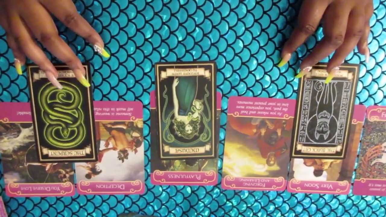 Kang Daniel x Jihyo Romance Reading!