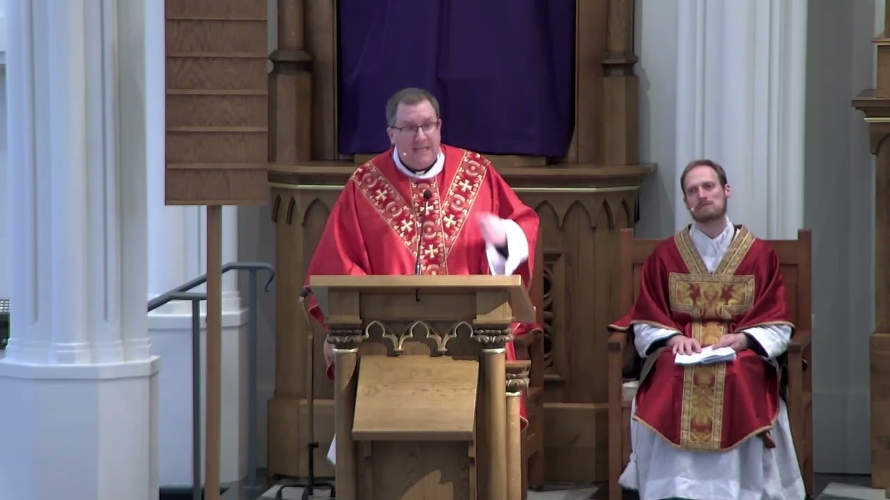 Homilía del Padre O’Brien para el Viernes Santo de la Pasión del Señor