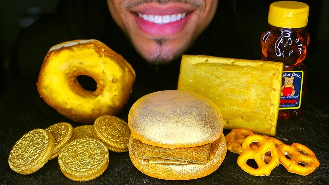 ASMR EDIBLE ALL GOLD FOOD POP TART OREOS BURGER HONEYCOMB MUKBANG JERRY NO TALKING 24K 24 HOURS