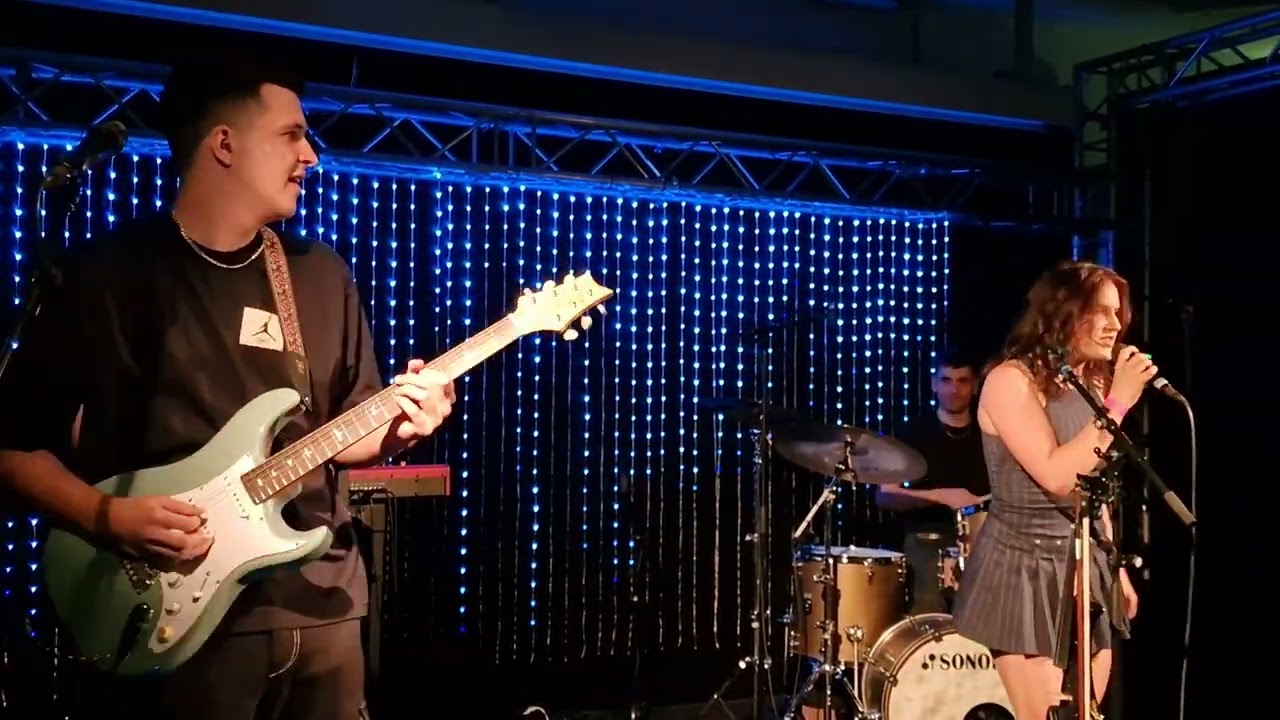 Allegra - live @ Work in Progress Club Popakademie Juni 2025