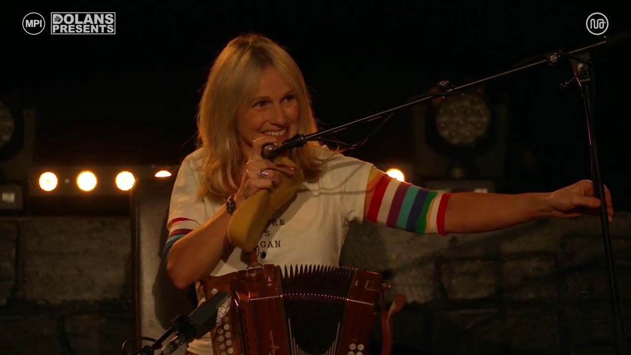 Sharon Shannon Live From Dolans