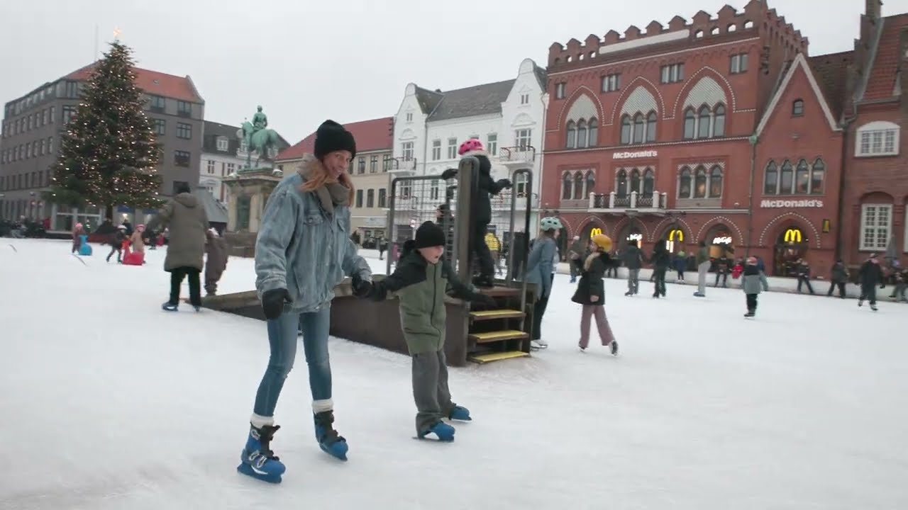 Isdisco på Torvet i Esbjerg! ⛸️🎶