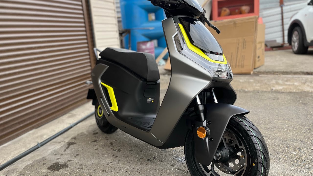 Zeeho ae6+