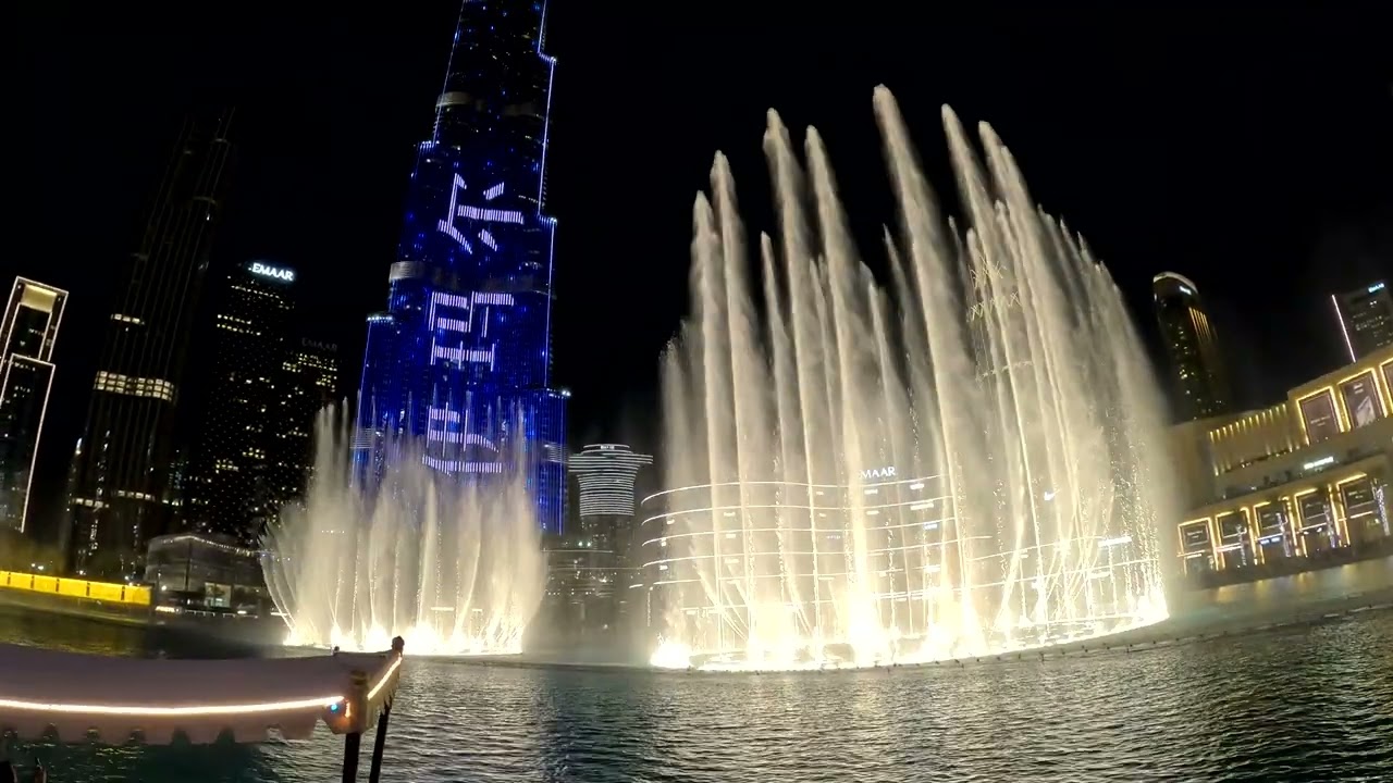 DUBAI συντριβάνια του Μπουρζ Χαλίφα