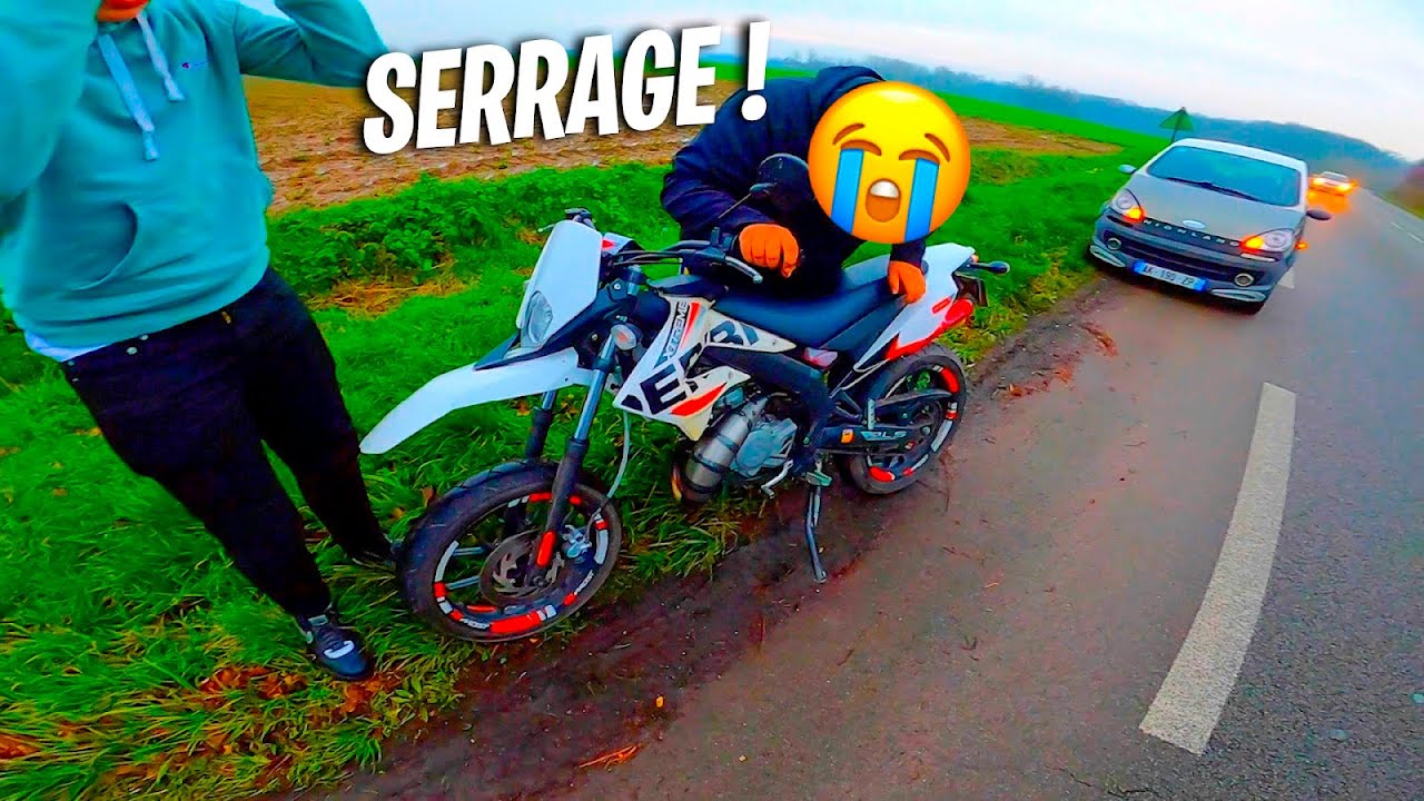 J'AI SÉRRÉ MA MOTO D'ORIGINE ! (roue bloquée)