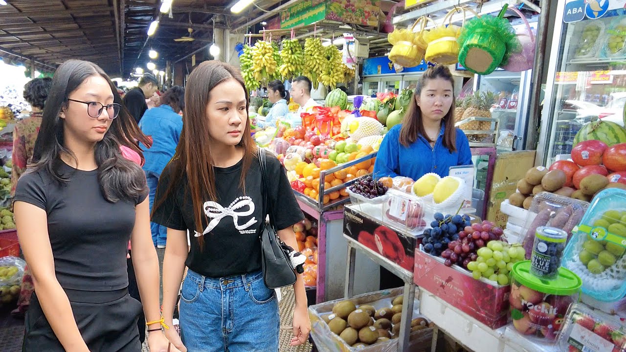 Phnom Penh Street Food at Central Market 2026 | Best Local Food in Cambodia