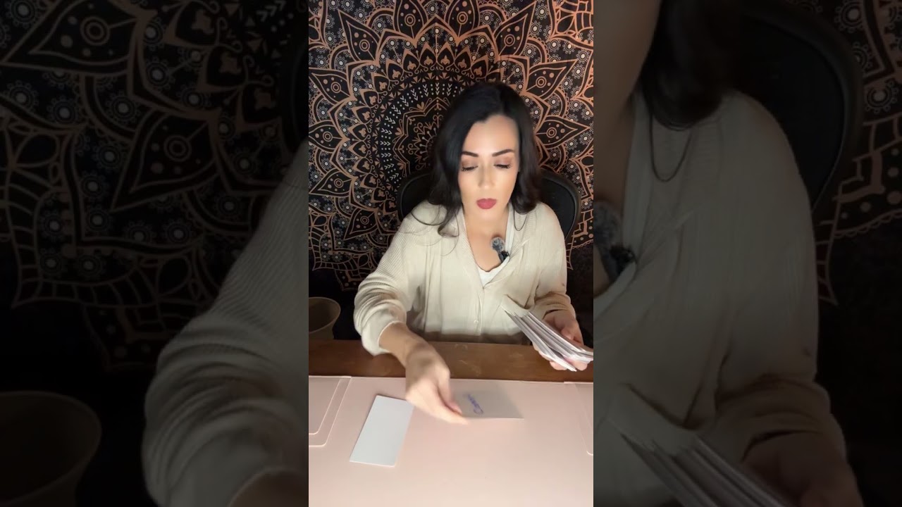 Безумное чтение на ночь! Вам велено сидеть и наблюдать. Не вмешивайтесь!!