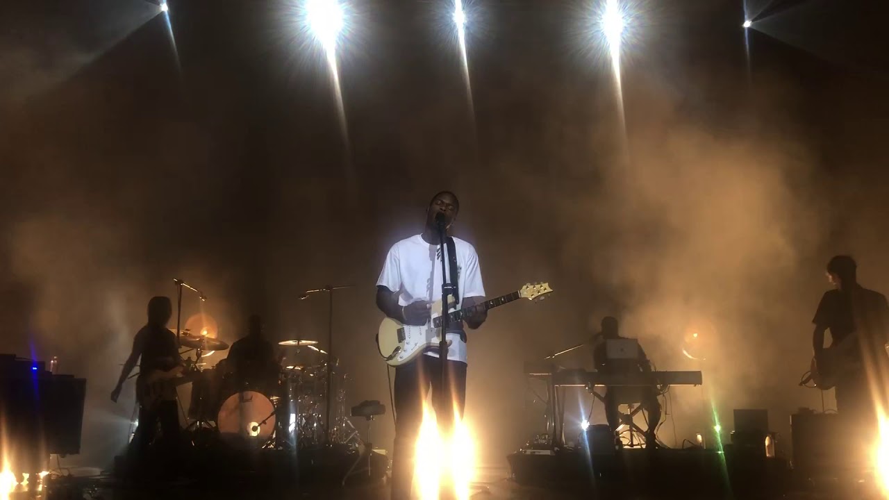 Daniel Caesar - Violet | Live in Manila, New Frontier Theater