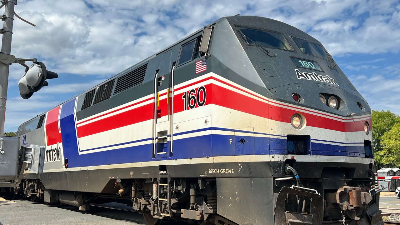 Airplanes and trains I saw at old town Manassas  