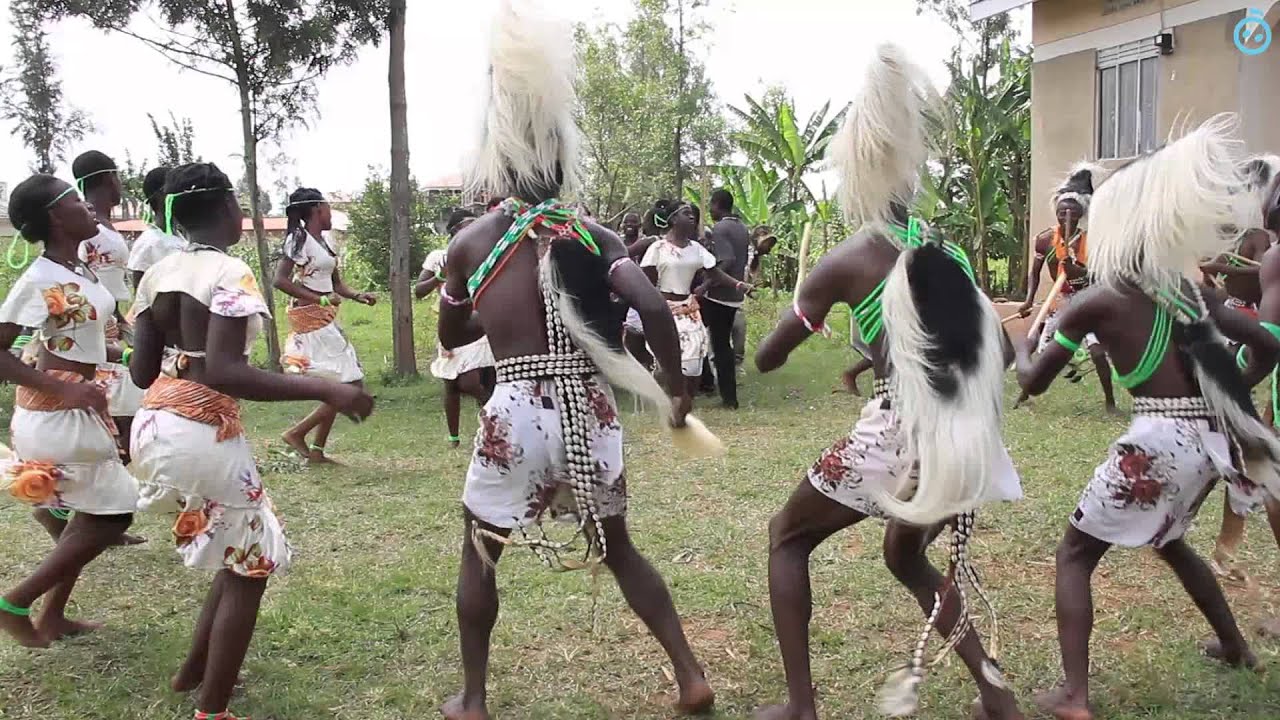 Elgon Ngoma Troupe - Kadodi Imbalu Dance - The Singing Wells project