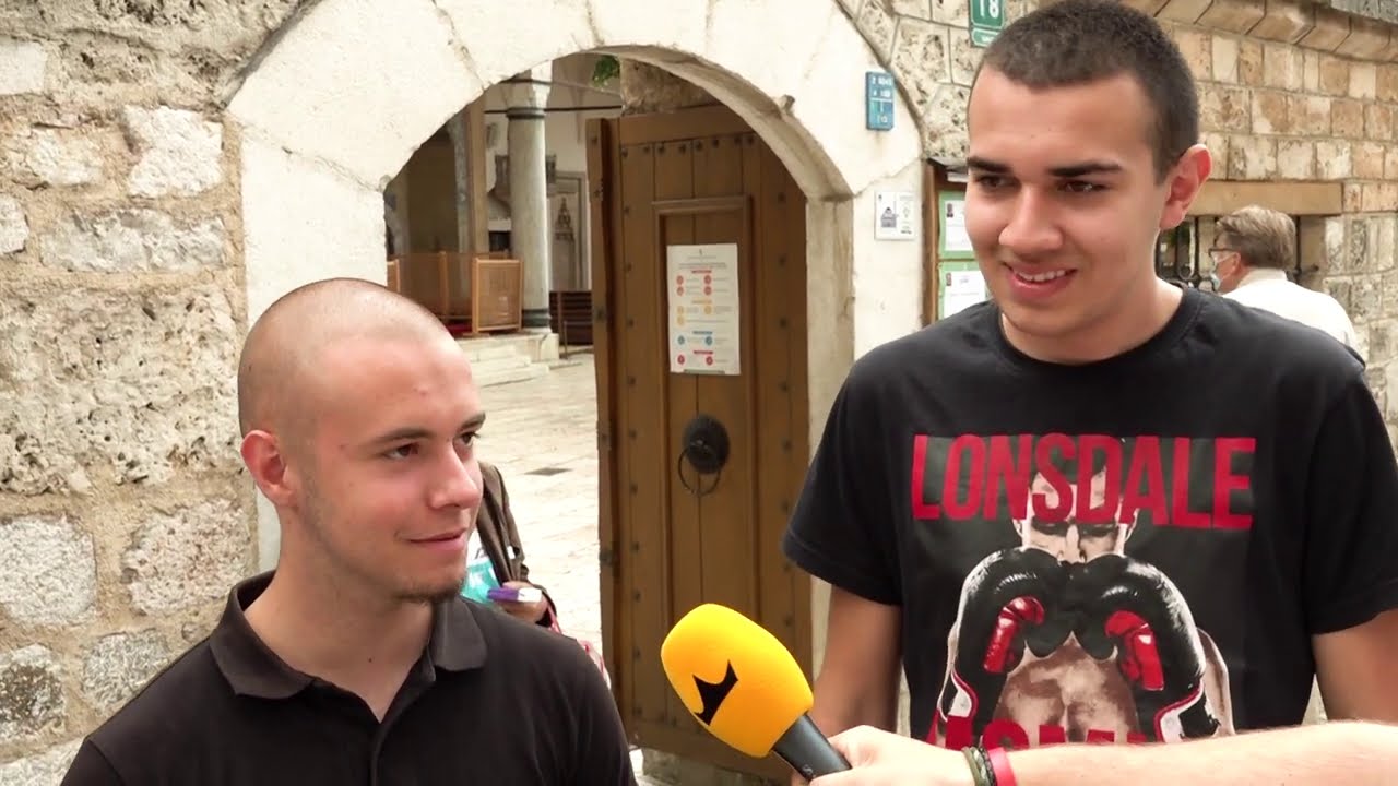 Burek sa sirom ili burek sa mesom?
