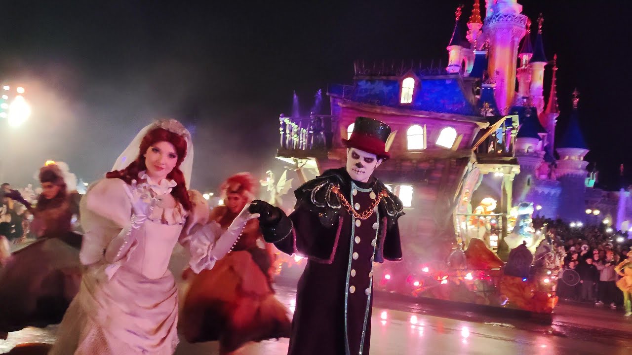 [Halloween Soiree] Mickey's Halloween Celebration (Phantom and Melanie Stage)