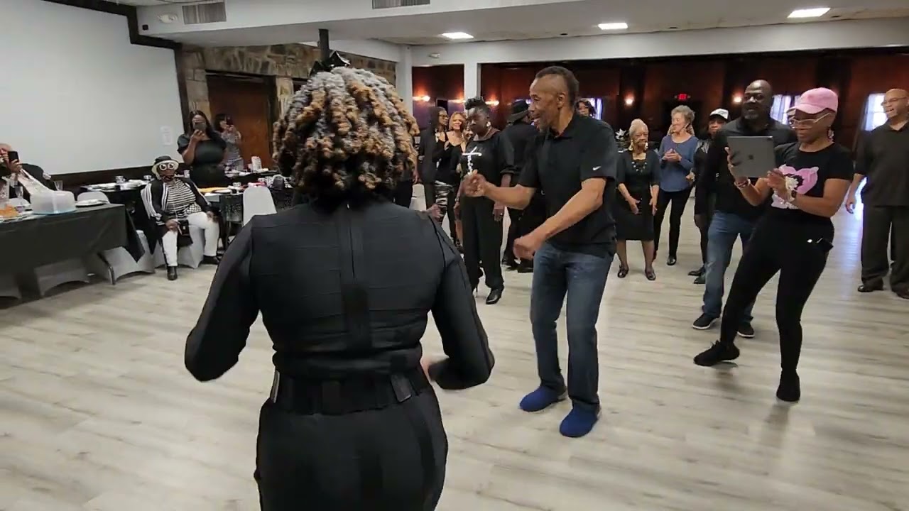 Dmv senior hand dancers Veronica Bellamy and Cherokee birthday party 10/19/2023 no copyright infring