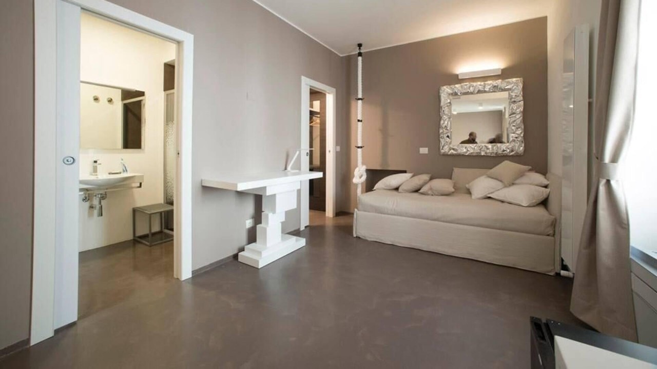 L'Ottava GuestHouse, Milan, Italy | Travel With Divya