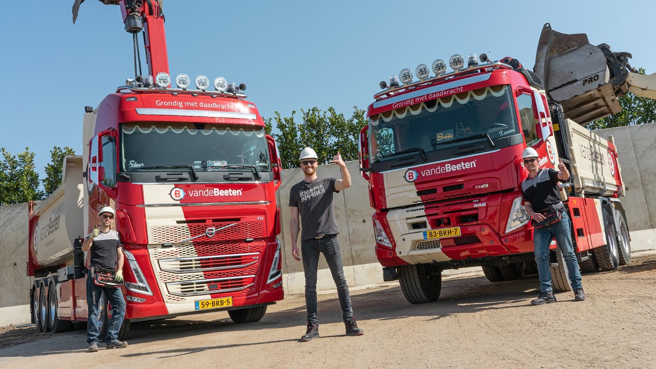 Grondig te werk met de Volvo FMX en FH5 van Van de Beeten... helemaal zand!