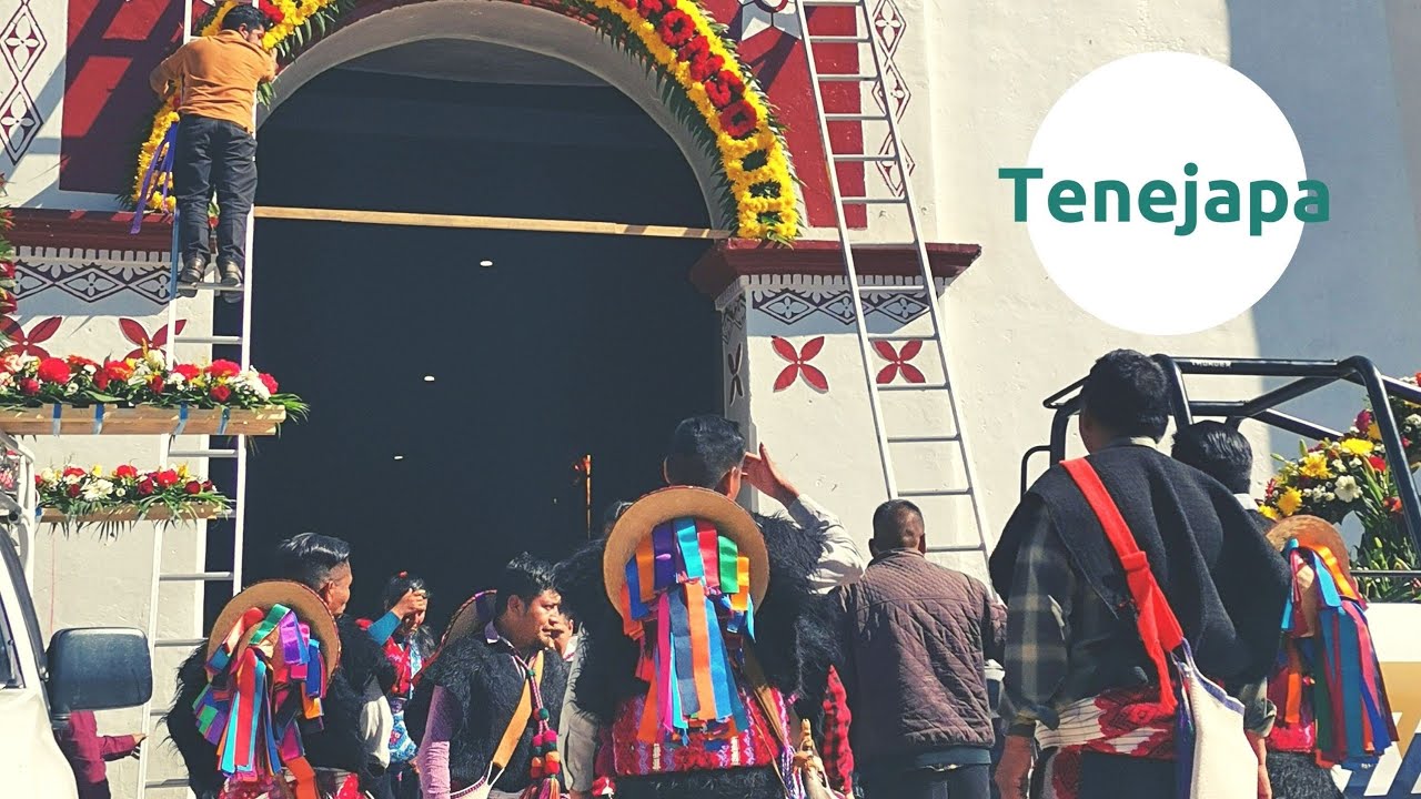 Decoraciones florales para la celebración de San Idelfonso en Tenejapa 2022 | KIMNESTESIA