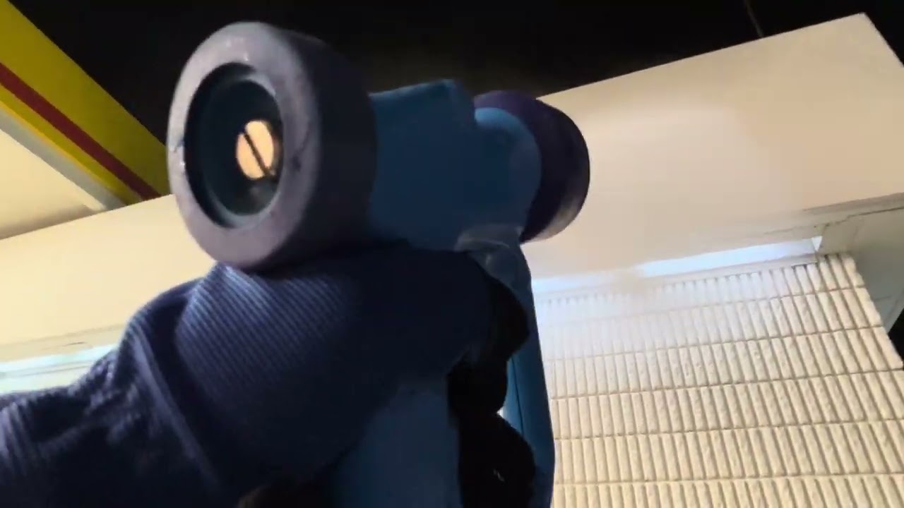 «Освоение искусства безопасной и профессиональной очистки навесов на АЗС: пошаговое руководство»