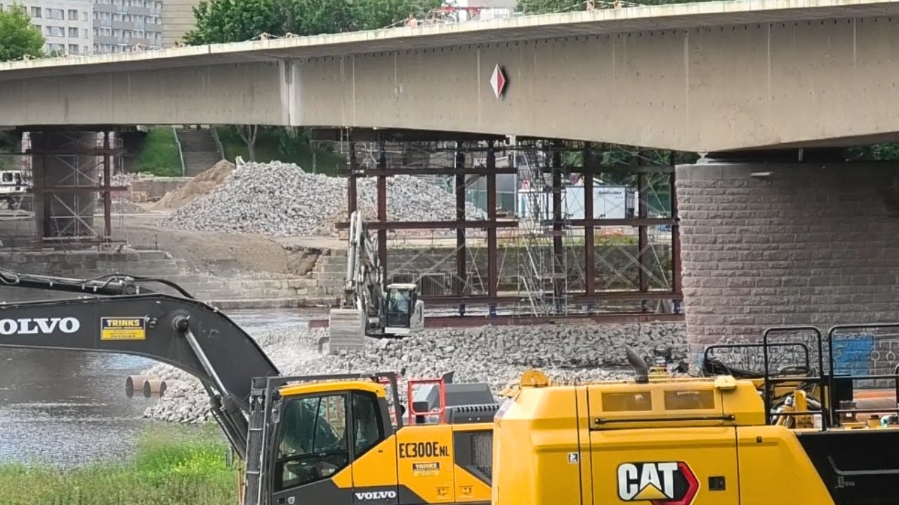 Aktuelles Update zu den  Abriss-/ Abbrucharbeiten an der Carolabrücke in Dresden 30.05.2025