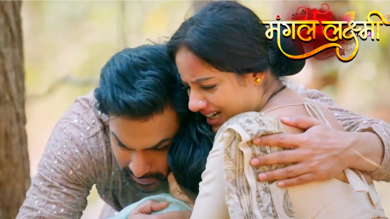 Mangal Lakshmi PROMO: Adit Ne Mangal Aur Akshat Ko Gale Lagakar Roya; Akshat Hua Shock Ki Se Behosh