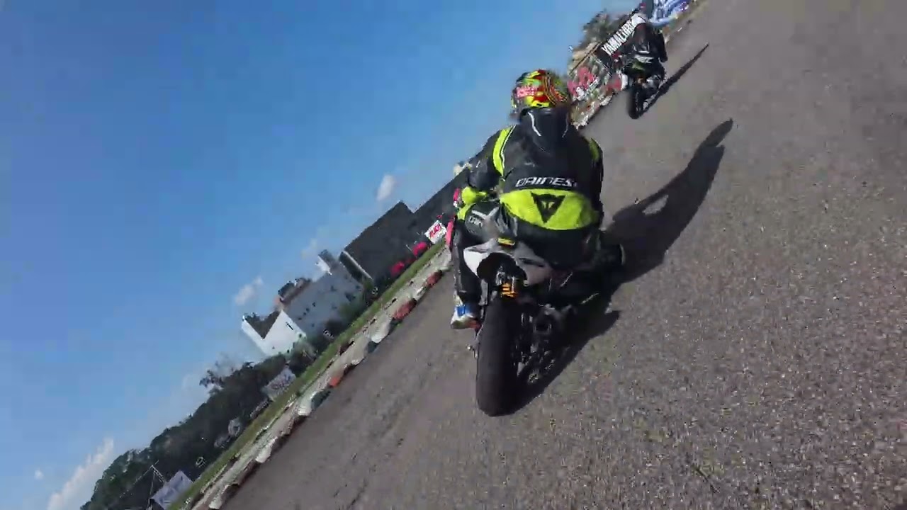 歐郎又調皮了