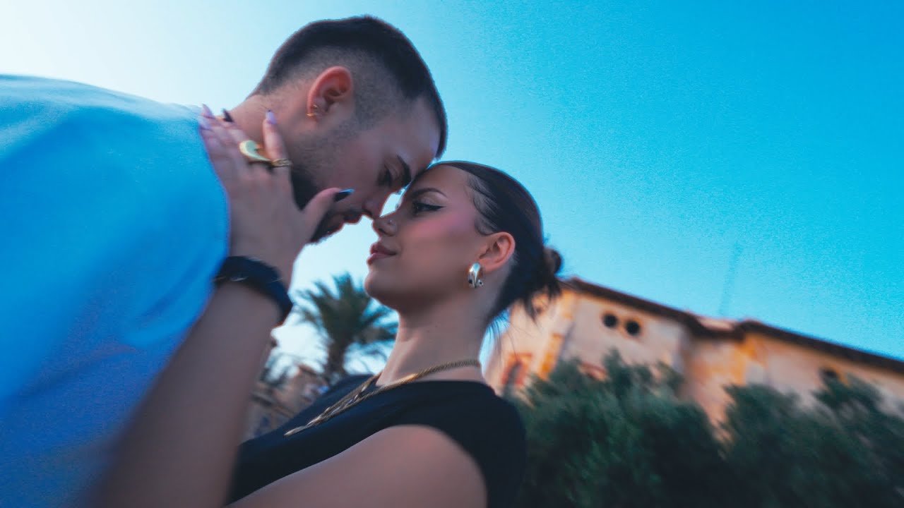 Mar&iacute;a Gil - Bendito Amor (Videoclip Oficial)