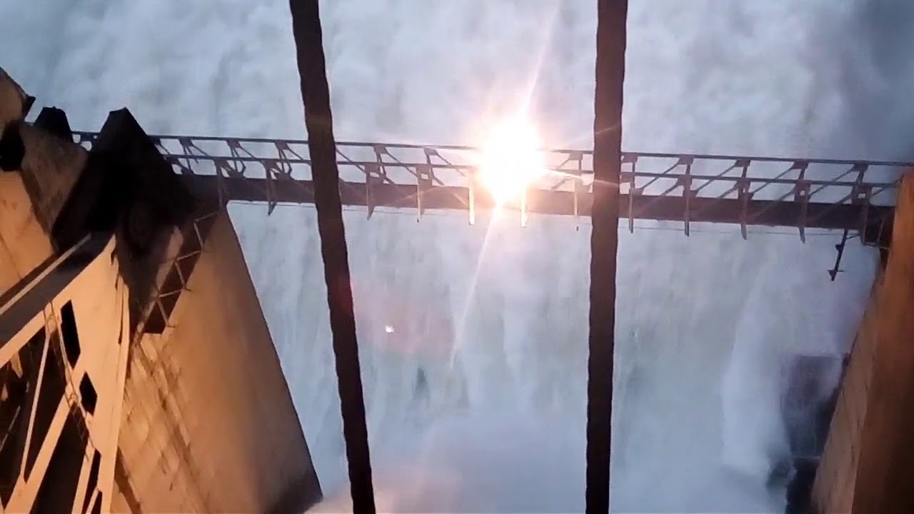 Srisailam Dam outflow videos