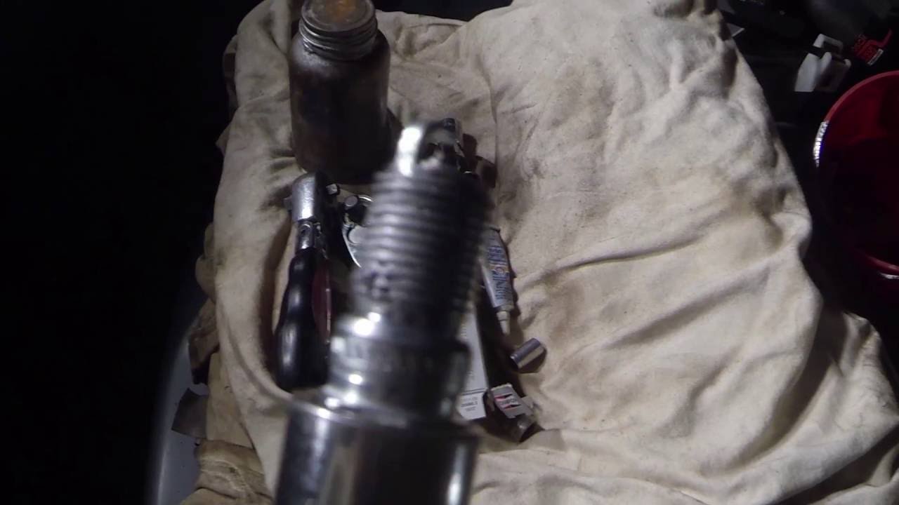 How to change spark plugs in 97 98 99 00 01 02 03 Ford F150 5 4 liter Triton V8