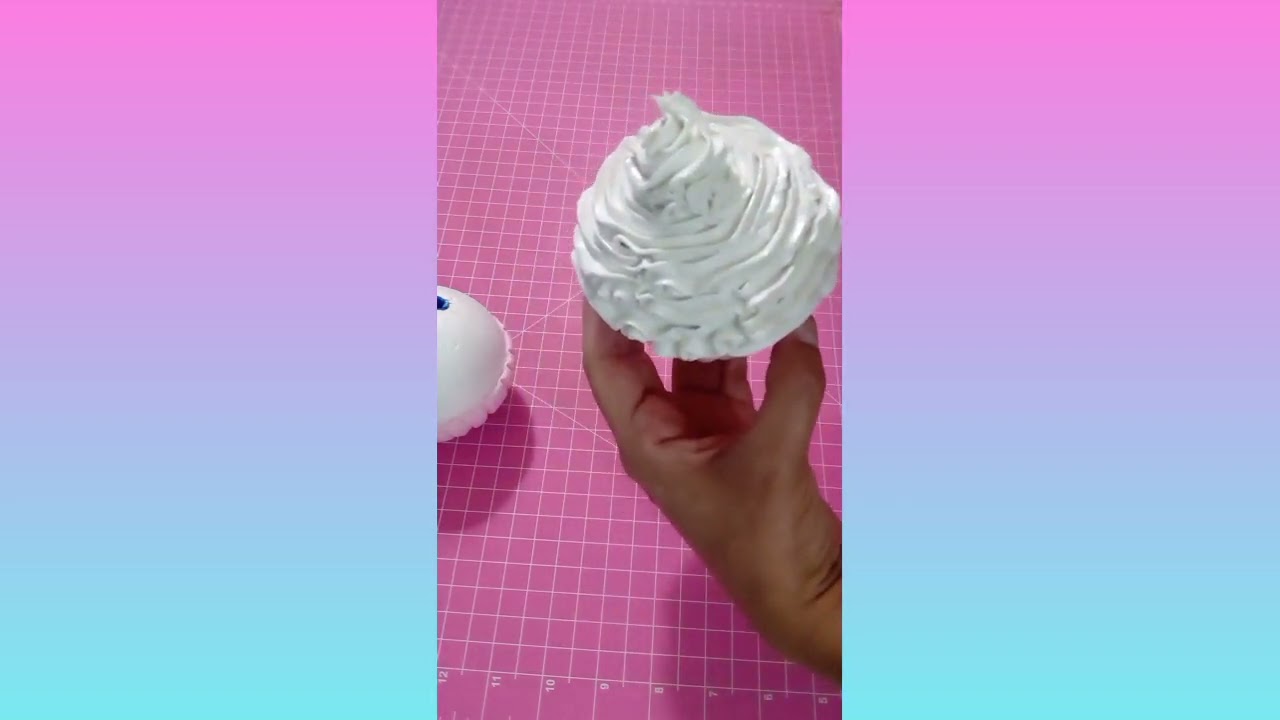 Porta Lápis de Cupcake com Chantilly Fake🥰