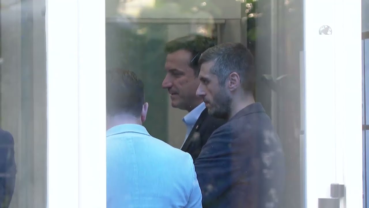Top News - &lsquo;Ka motivime t&euml; qarta politike&rsquo;. EuReporter, artikull p&euml;r &ccedil;&euml;shtjen ndaj Erion Veliajt
