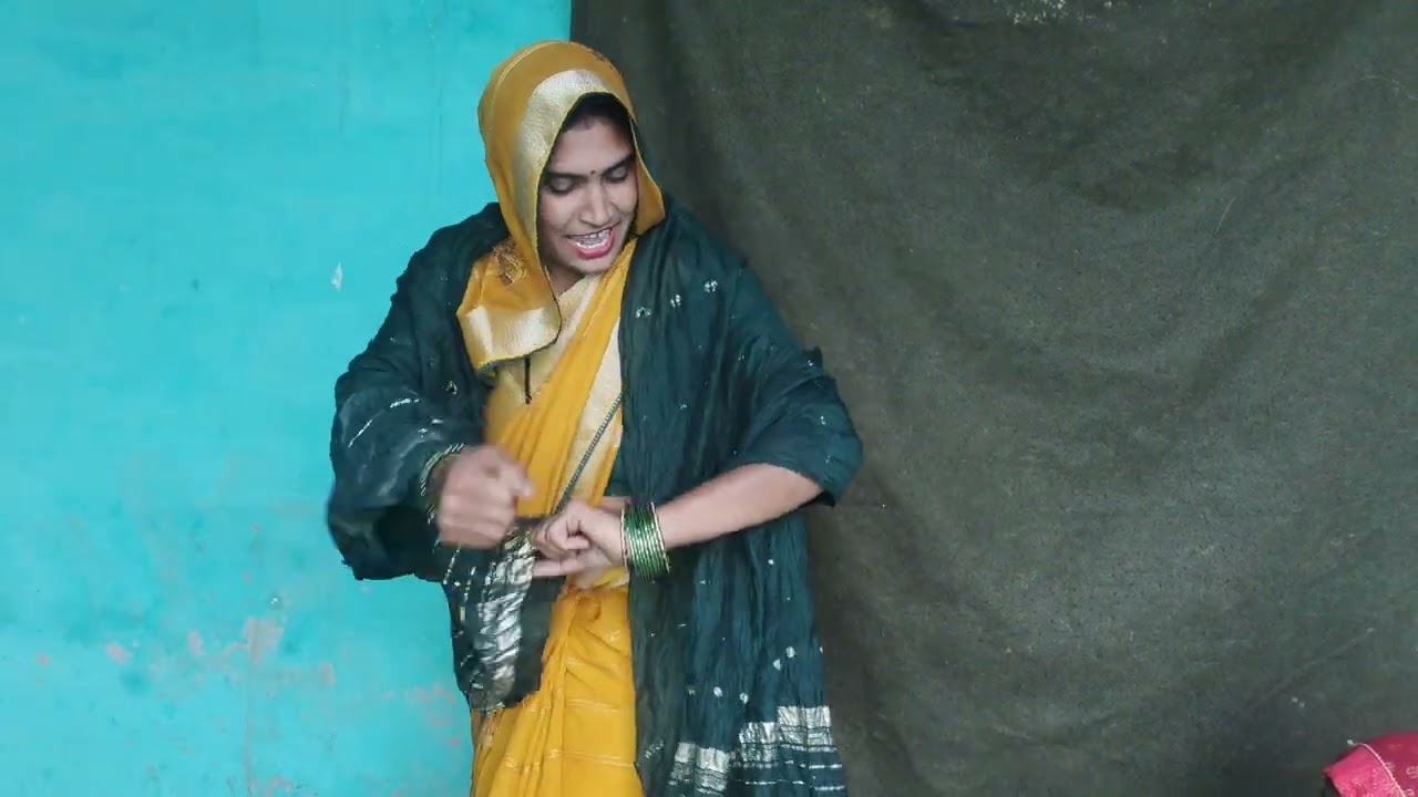 Hari Hari chudiyan mein Kanha Lal band lagva De, ❤️🙏