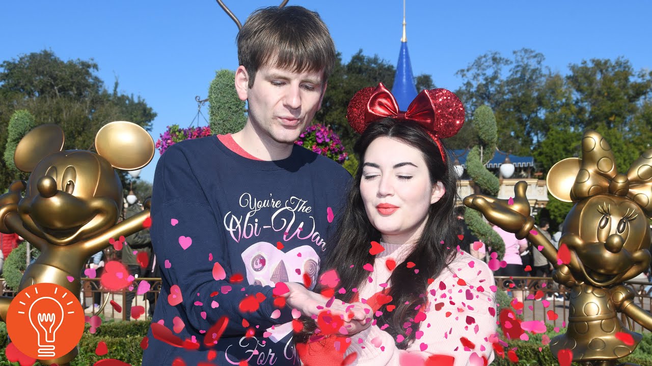 Valentine's Day at Disney World! | Magic Kingdom & Epcot | February 2022