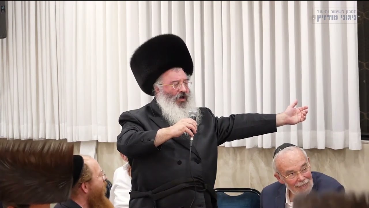 ר' משה וינטרוב - ניגון חמול, עומדות היו רגלינו - מלוה מלכה לזכרו של ר' בן ציון שנקר ז